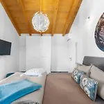 Lavova Villa Brtonigla