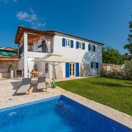 Villa Lavova *