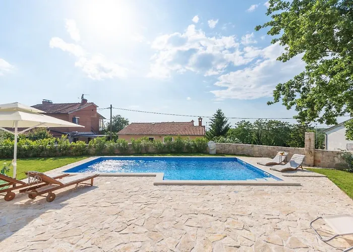 Villa Lavova