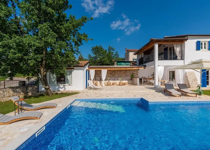 Villa Lavova