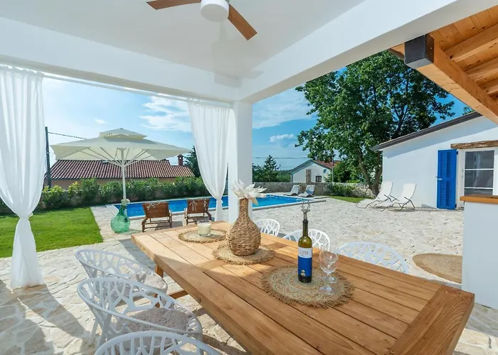 Villa Lavova Brtonigla